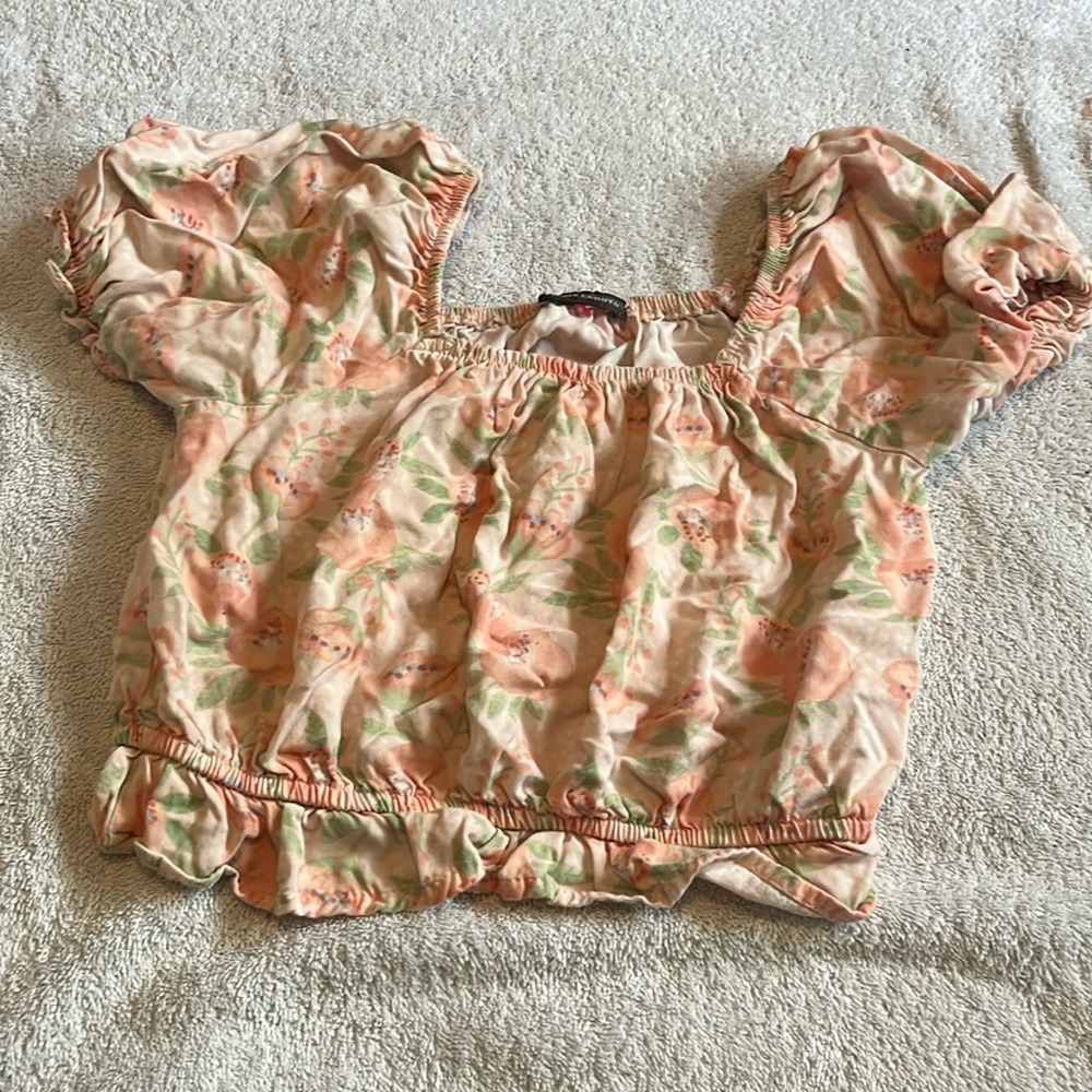 This is a floras shirt